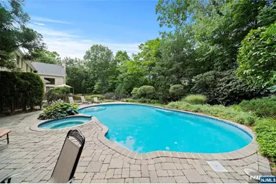 837 Apple Ridge Road, Franklin Lakes, NJ 07417 - Photo 7