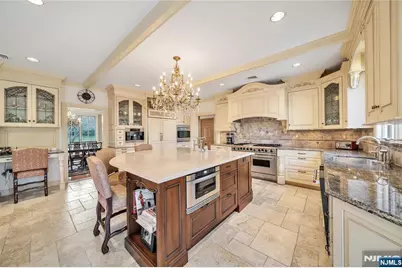 837 Apple Ridge Road, Franklin Lakes, NJ 07417 - Photo 11