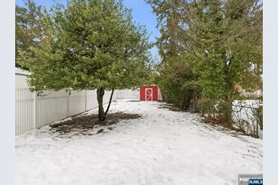 46 Maple Street, Bloomfield, NJ 07003 - Photo 3