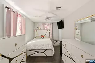 41 15th Ave, Elmwood Park, NJ 07407 - Photo 15