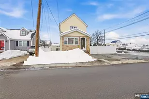 41 15th Ave, Elmwood Park, NJ 07407 - Photo 3