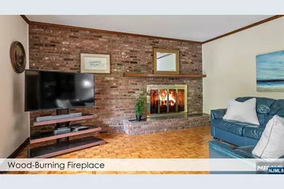112 Edgewood Road, Allendale, NJ 07401 - Photo 13