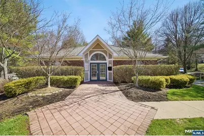 2106 Henry Court, Mahwah, NJ 07430 - Photo 19