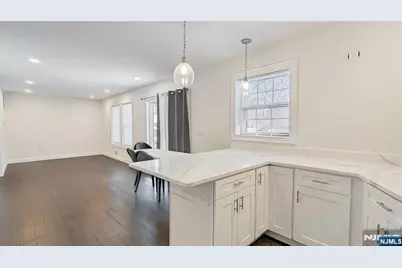 7 Maple Street 1 #1, Bloomfield, NJ 07003 - Photo 3