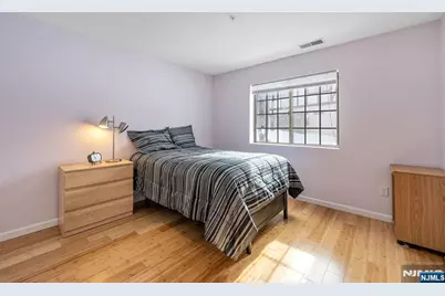 707 Thoreau Court, Mahwah, NJ 07430 - Photo 11