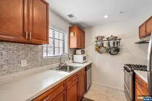 707 Thoreau Ct, Mahwah, NJ 07430 - Photo 3