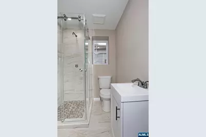 143 Farnham Avenue 2 #2, Garfield, NJ 07026 - Photo 23