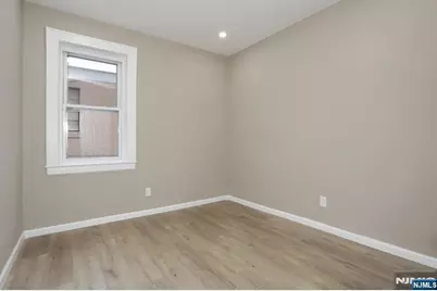 143 Farnham Avenue 2 #2, Garfield, NJ 07026 - Photo 17