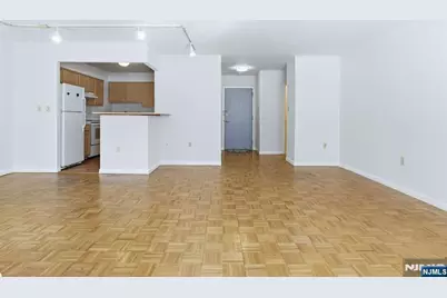 1111 River Road C6 #C6, Edgewater, NJ 07020 - Photo 3