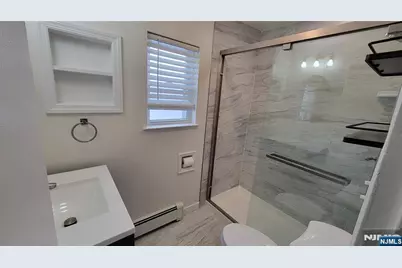 43 Knox Terrace 2B #2B, Wayne, NJ 07470 - Photo 9