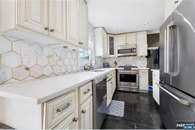 74 Spring Avenue, Bergenfield, NJ 07621 - Photo 11