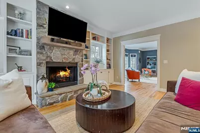 425 Rock Road, Glen Rock, NJ 07452 - Photo 9