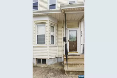 209 Hamilton Street, Harrison, NJ 07029 - Photo 3