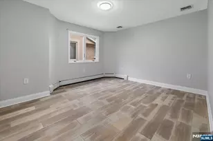 178 Undercliff Ave, Edgewater, NJ 07020 - Photo 13