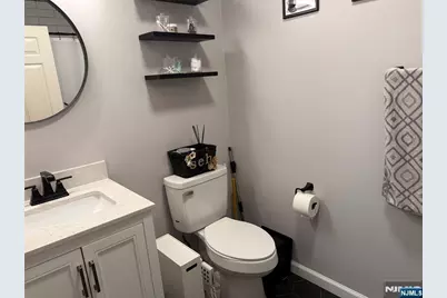 242 The Promenade 242 #242, Edgewater, NJ 07020 - Photo 17