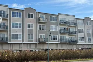 242 The Promenade 242, Edgewater, NJ 07020 - Photo 1