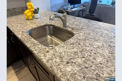 242 The Promenade 242 #242, Edgewater, NJ 07020 - Photo 5