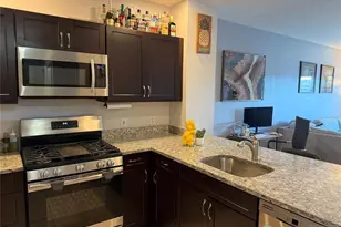 242 The Promenade 242, Edgewater, NJ 07020 - Photo 3