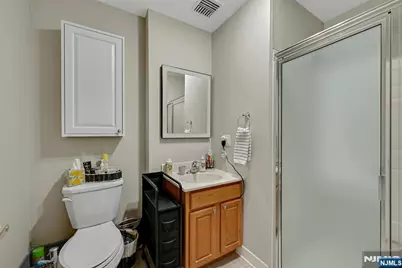 189 Forest Avenue 216 #216, Paramus, NJ 07652 - Photo 11