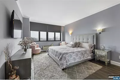 100 Carlyle Drive 9Es #9ES, Cliffside Park, NJ 07010 - Photo 25