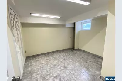 52 Day Street, Clifton, NJ 07011 - Photo 17