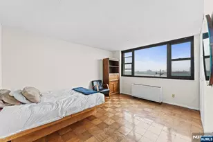 250 Gorge 14J, Cliffside Park, NJ 07010 - Photo 19