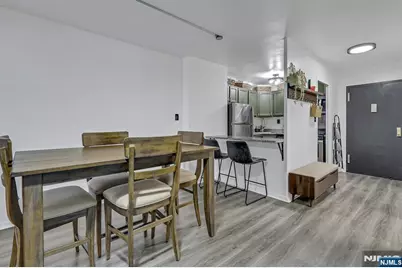 285 Aycrigg Avenue 5C #5C, Passaic, NJ 07055 - Photo 17