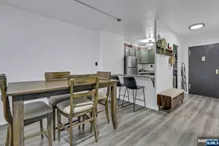 285 Aycrigg Ave 5C, Passaic, NJ 07055 - Photo 17