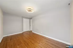 44 Knickerbocker Rd, Cresskill, NJ 07626 - Photo 17