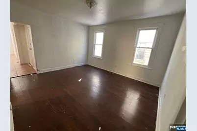 94 Cedar Avenue, Newark, NJ 07106 - Photo 7