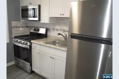 204 Darwin Avenue B #B, Rutherford, NJ 07070 - Photo 7