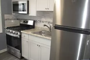 204 Darwin Ave B, Rutherford, NJ 07070 - Photo 7