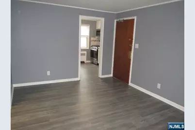 204 Darwin Avenue B #B, Rutherford, NJ 07070 - Photo 5
