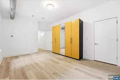 140 Bay Street 2D #2D, Jersey City, NJ 07302 - Photo 31