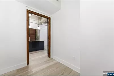 140 Bay Street 2D #2D, Jersey City, NJ 07302 - Photo 19