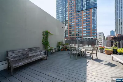 140 Bay Street 2D #2D, Jersey City, NJ 07302 - Photo 23