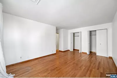 1491 John Street 10 #10, Fort Lee, NJ 07024 - Photo 17