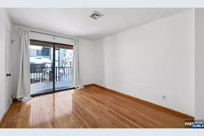 1491 John Street 10 #10, Fort Lee, NJ 07024 - Photo 11
