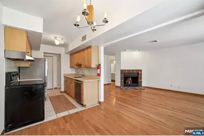 1491 John Street 10 #10, Fort Lee, NJ 07024 - Photo 7