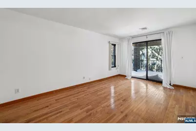 1491 John Street 10 #10, Fort Lee, NJ 07024 - Photo 13