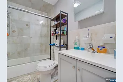 433 Linden Avenue, Elizabeth, NJ 07202 - Photo 17