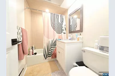 150 County Road 18 #18, Tenafly, NJ 07670 - Photo 11