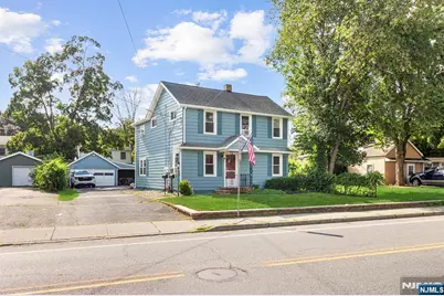 923 Ringwood Avenue 2 #2, Wanaque, NJ 07420 - Photo 1