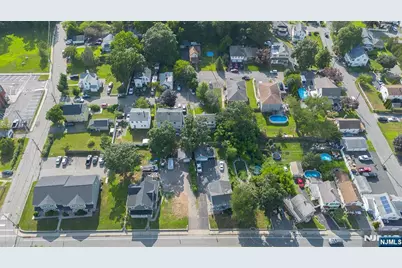 923 Ringwood Avenue 2 #2, Wanaque, NJ 07420 - Photo 17