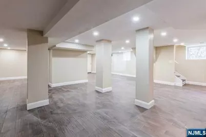 92 Highwood Avenue, Tenafly, NJ 07670 - Photo 37