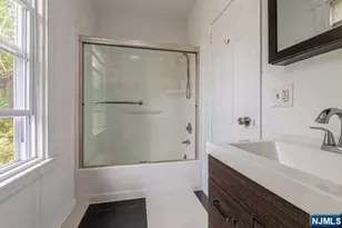 92 Highwood Ave, Tenafly, NJ 07670 - Photo 39