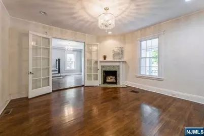 92 Highwood Avenue, Tenafly, NJ 07670 - Photo 7