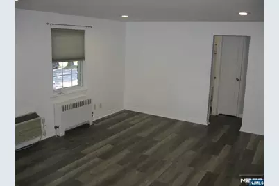 67 Clark Court, Rutherford, NJ 07070 - Photo 5