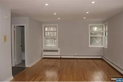 819 Bloomfield Avenue 9 #9, Montclair, NJ 07042 - Photo 3