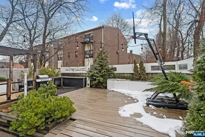 82 Garfield Avenue, Jersey City, NJ 07305 - Photo 27